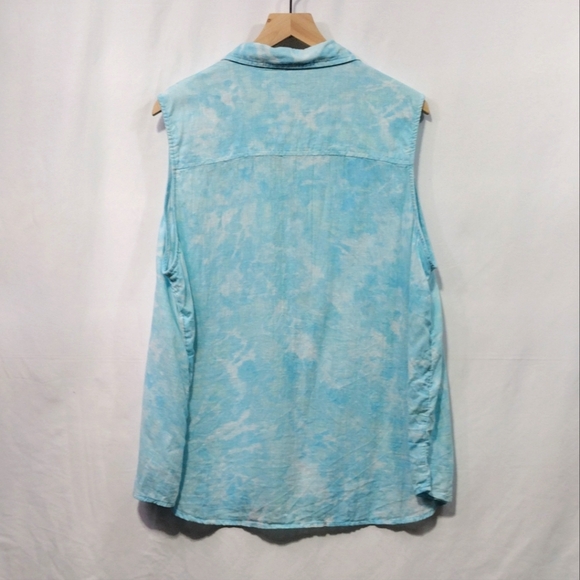 Time and Tru Sleeveless Button-Down Linen Shirt Women's XXXL Blue Tie Dye Retro - Picture 7 of 11